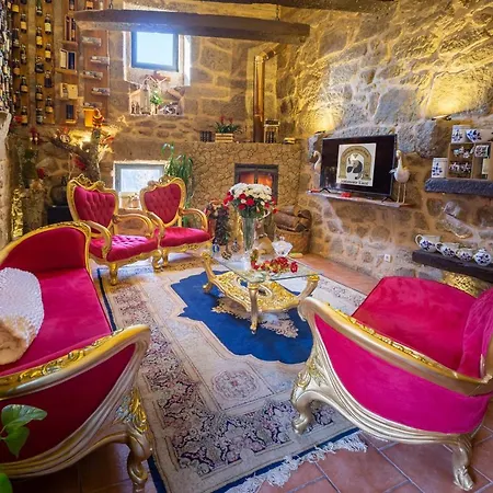 ファームステイ Quinta Da Eira Do Prado セロリコ・デ・バスト